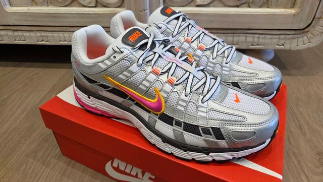 Zapatillas Nike P-6000  fucsia-plata 