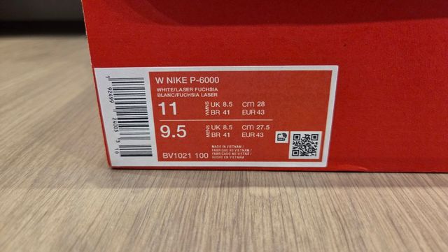 Zapatillas Nike P-6000  fucsia-plata 