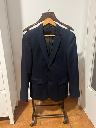 Traje Zara Man azul marino