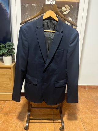 Traje Zara Man azul marino