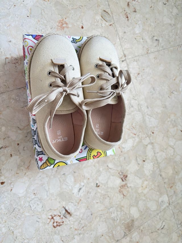 Zapatos niño Erika kids  -talla 25 y talla 28
