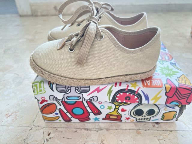 Zapatos niño Erika kids  -talla 25 y talla 28