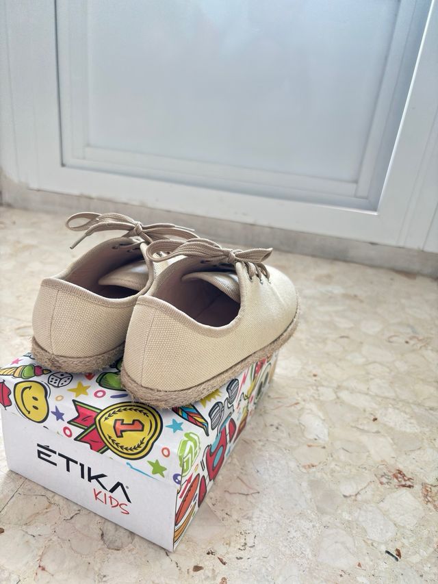 Zapatos niño Erika kids  -talla 25 y talla 28