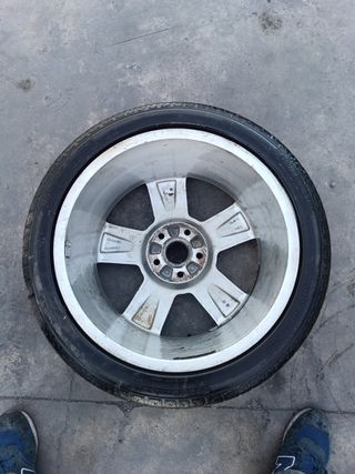 1 Llanta  Audi A6 04-10 (18")