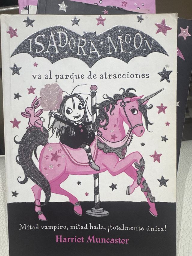 Isadora Moon y la sirena mágica / Isadora Moon ...