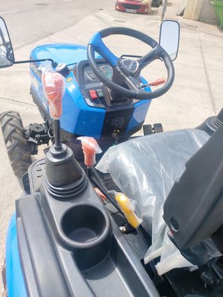 Tractor Solis 26 XL - Agrícola