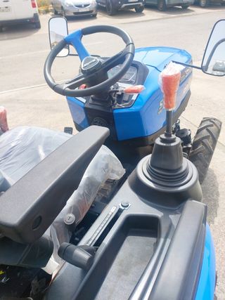 Tractor Solis 26 XL - Agrícola