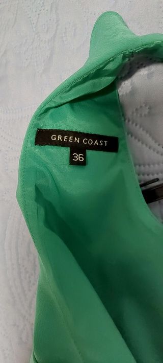 Mono fiesta verde "periquito" Green Coast - Talla 