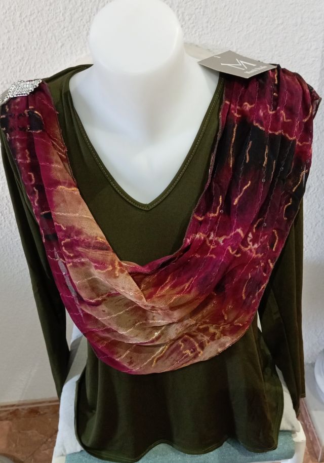 Blusa manga larga verde oliva