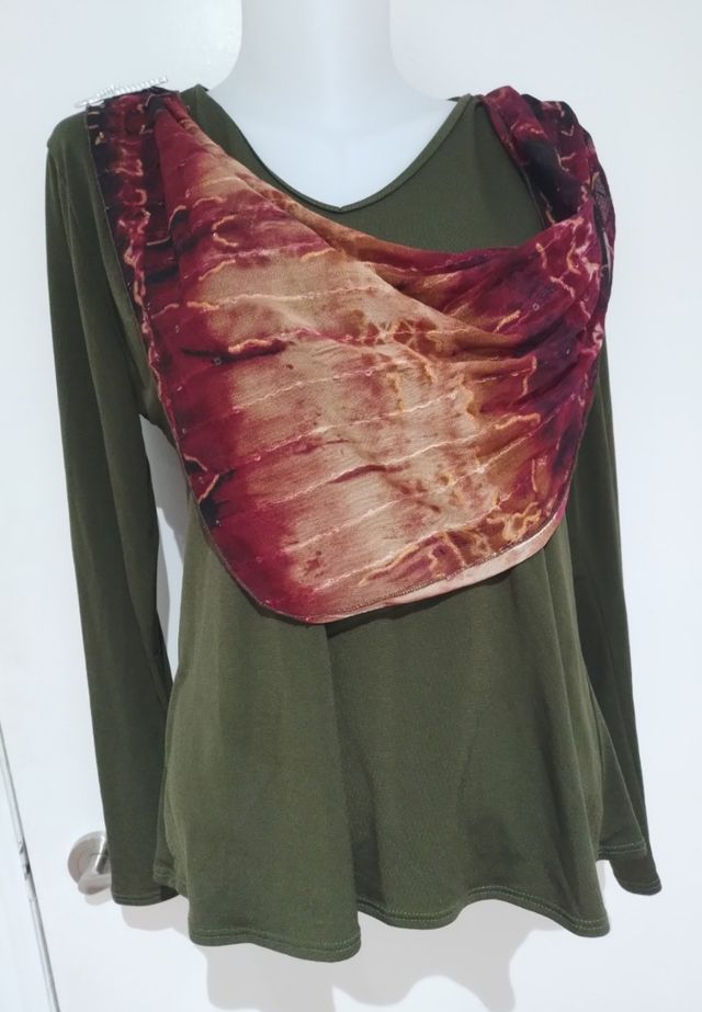 Blusa manga larga verde oliva