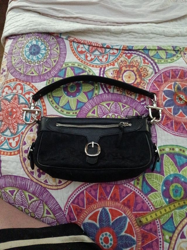 Bolso DKNY negro