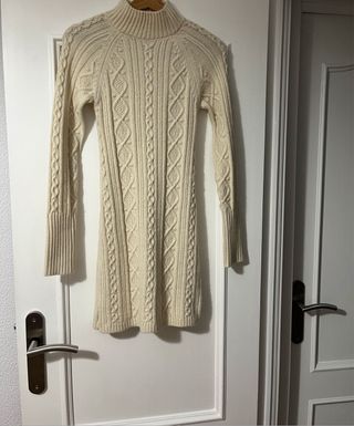 Vestido Zara beige punto