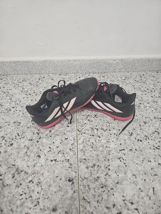 Zapatillas Adidas fútbol sala - niña