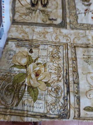 Tela estampada floral vintage
