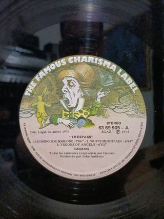 Vinilo Genesis Trespass