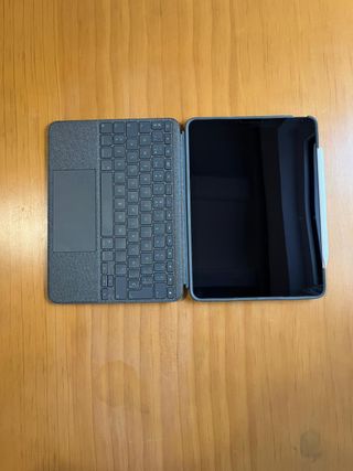 iPad Air 4 Gris Espacial + Pencil + Funda Teclado