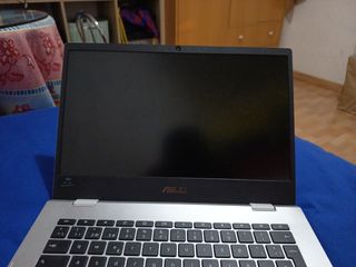 Chromebook Asus 14" 8/128GB