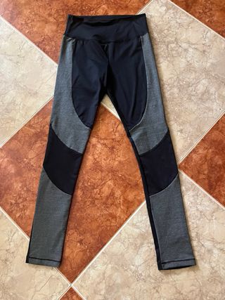Pack top, leggings, sudadera y botella de mujer