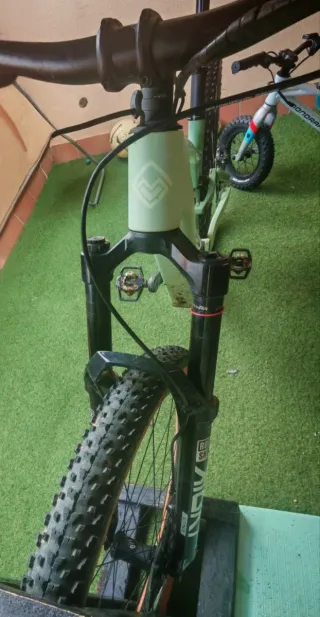 Megamo Native 03  eléctrica - MTB carbono