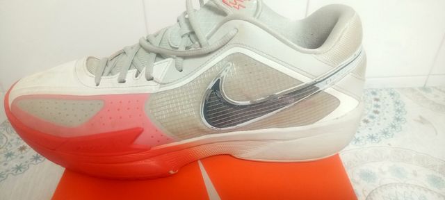 Zapatillas Nike GT Cut Cross Blancas y naranja