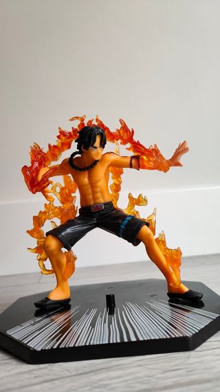 3 Figuras One Piece