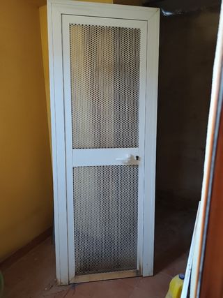 Puerta aluminio