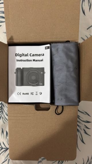 Cámara digital 4K ULTRA HD blanca