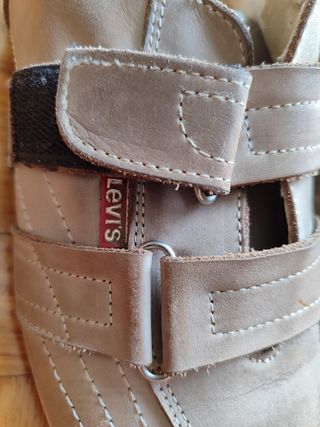 Zapatos Levis beige 41 hombre