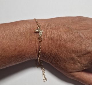 Pulsera de mariposa dorada con circonitas