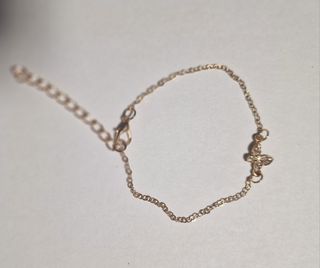Pulsera de mariposa dorada con circonitas