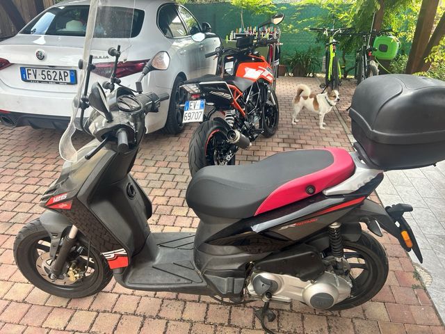 Aprilia Scooter 125