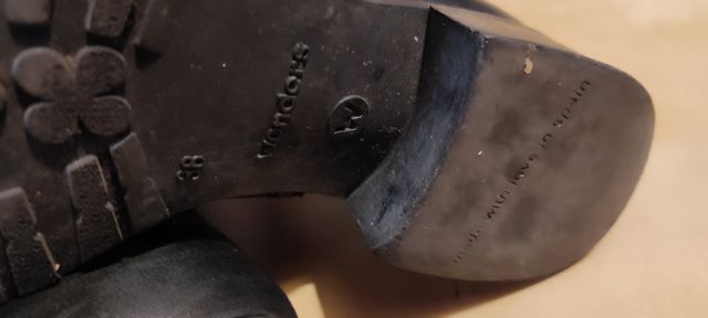 Botas altas negras de cuero wonders