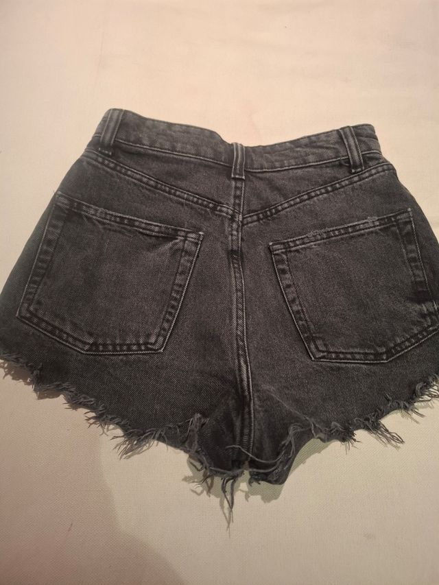 Shorts vaqueros negros Zara - Rotos