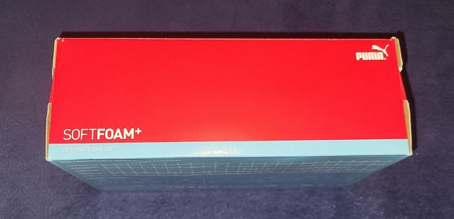 Caja de cartón de Puma