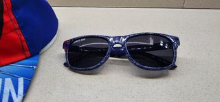 Gorra y gafas Spiderman