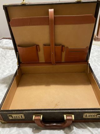 Maletín Louis Vuitton Monogram