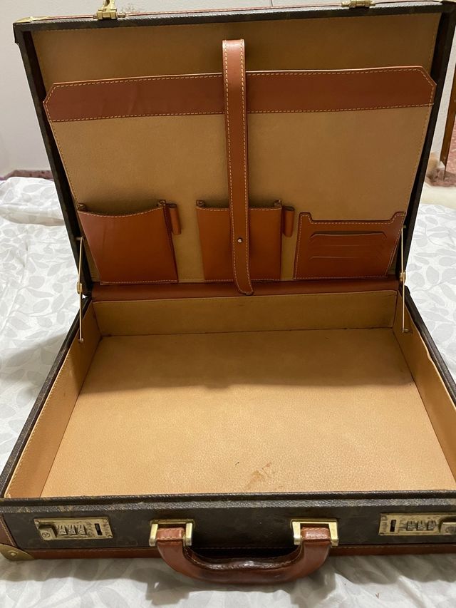 Maletín Louis Vuitton Monogram