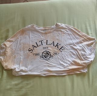 Maglietta Bershka Salt Lake City