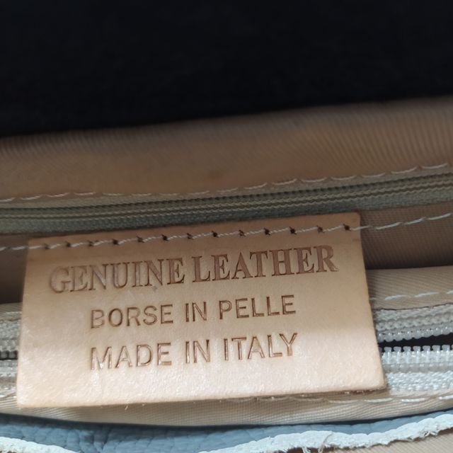 Bolso bandolera piel gris perla