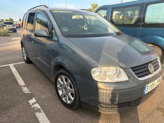 🟡Volkswagen Touran 2004🟡