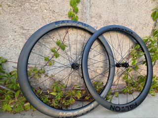 Ruedas carbono para carretera ultraligeras
