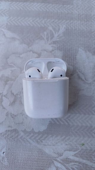 AirPods 2 Apple - Cuffie Bluetooth Bianche
