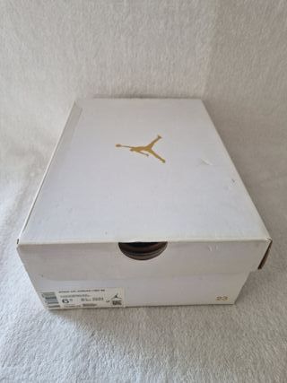 Nike Air Jordan 1 Mid SE Black Dark Beetroot.