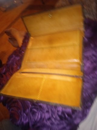 Cartera Louis Vuitton marrón