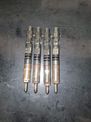 4 Inyectores Delphi 1.5 DCI K9K