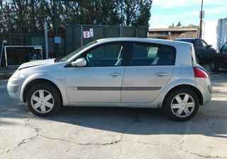 4536514 8200306595 motor arranque renault megane