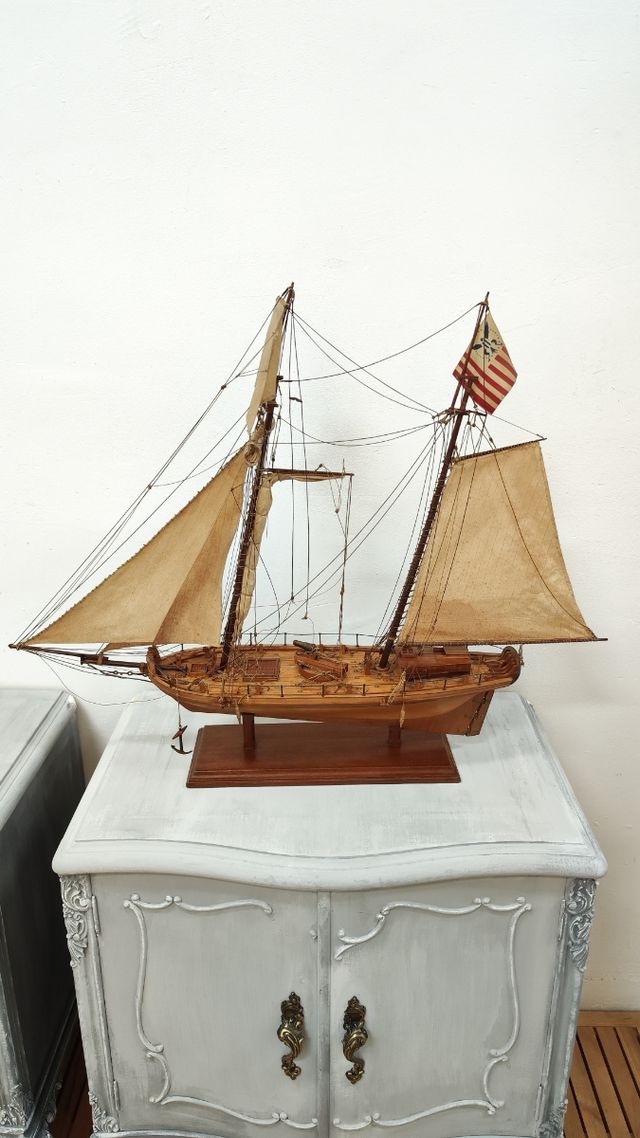 Barco velero madera antiguo