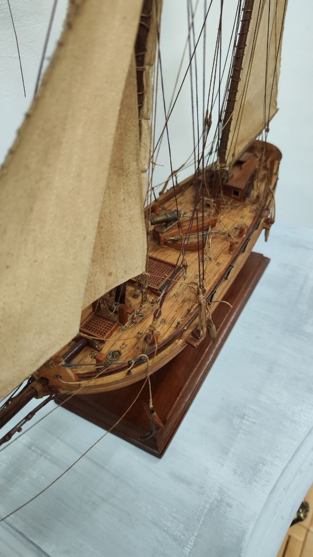 Barco velero madera antiguo