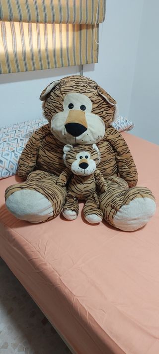 Peluche tigre gigante - 2uds