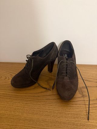 Botines tacón ante marrón mujer